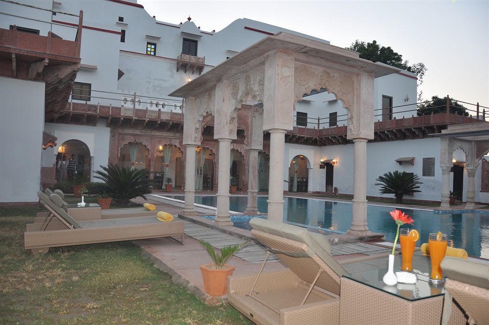 Chandra Mahal Haveli Luhāru Extérieur photo