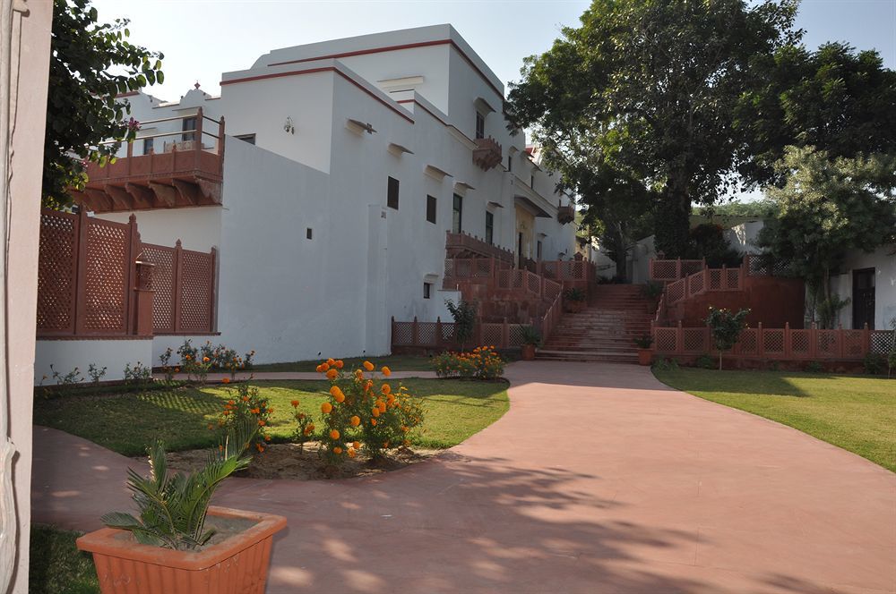Chandra Mahal Haveli Luhāru Extérieur photo
