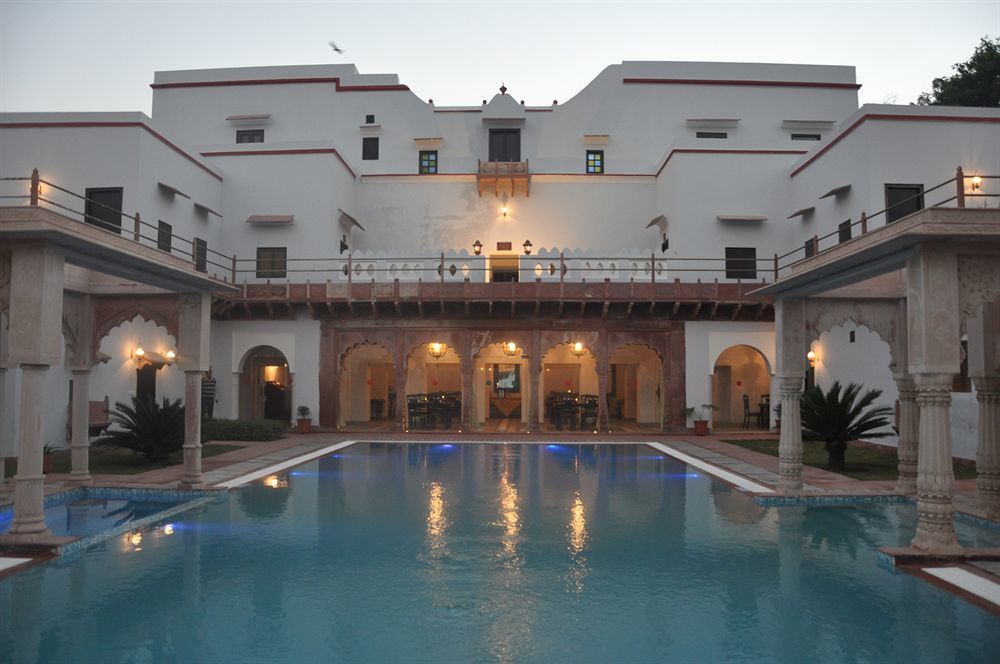 Chandra Mahal Haveli Luhāru Extérieur photo